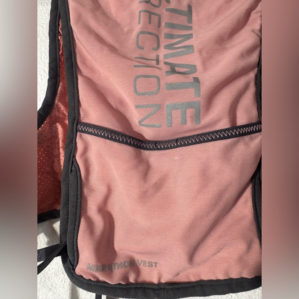 ULTIMATE DIRECTION RACE VEST size M/L - Picture 5 of 7
